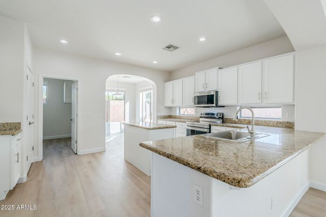 4389 E MUIRFIELD Street, Gilbert, AZ 85298