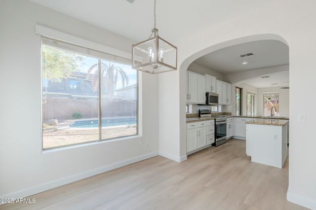 4389 E MUIRFIELD Street, Gilbert, AZ 85298