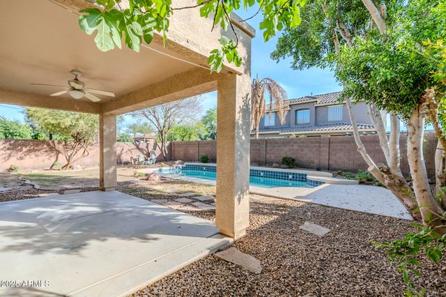 4389 E MUIRFIELD Street, Gilbert, AZ 85298
