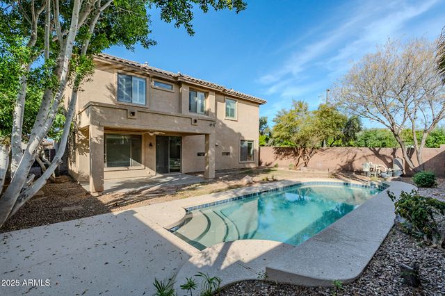 4389 E MUIRFIELD Street, Gilbert, AZ 85298