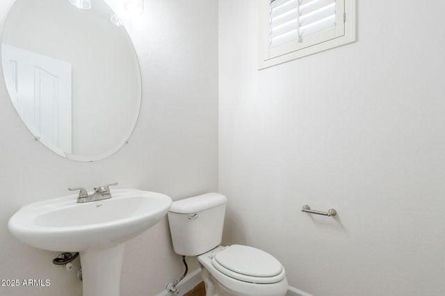 4389 E MUIRFIELD Street, Gilbert, AZ 85298