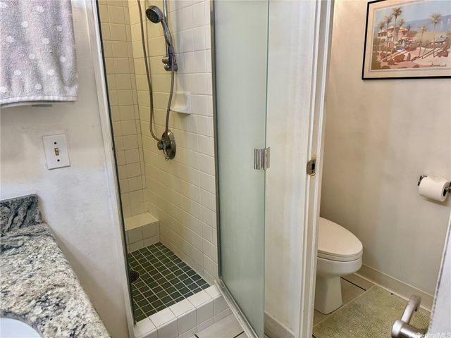 2440 Kuhio Avenue 1710, Honolulu, HI 96815