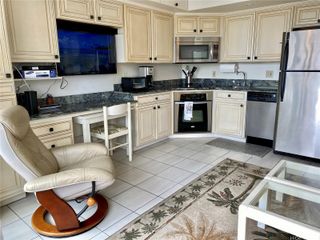 2440 Kuhio Avenue 1710, Honolulu, HI 96815
