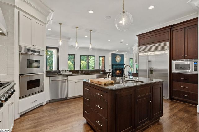 115 Anna's Place, Simpsonville, SC 29681