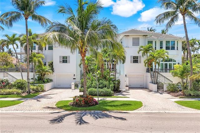 510 2nd ST S 102, Naples, FL 34102