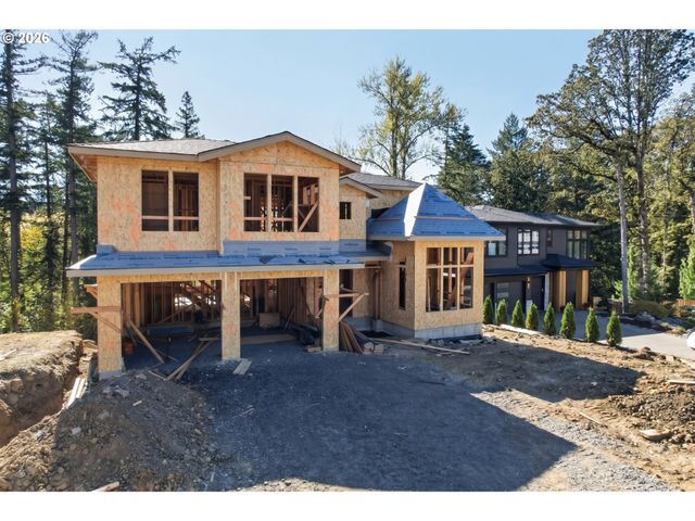 4992 PARK BLUFF Pl, Lake Oswego, OR 97035