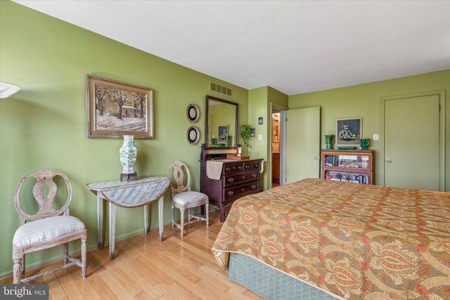 107 CAROUSEL CIR, Doylestown, PA 18901