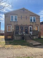 3654 Phillips Place, St Louis, MO 63116