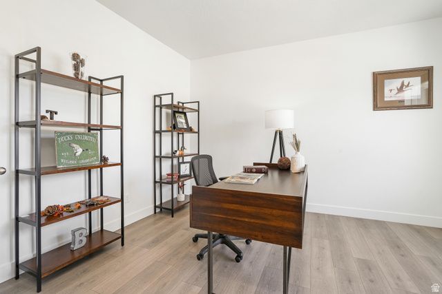 332 E 210 N, Vineyard, UT 84059