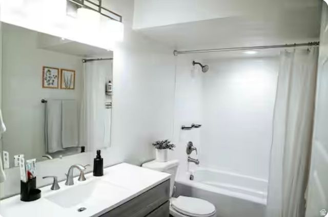 332 E 210 N, Vineyard, UT 84059