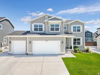 332 E 210 N, Vineyard, UT 84059