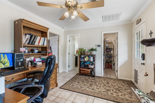 2702 Tracey Street, Denison, TX 75020