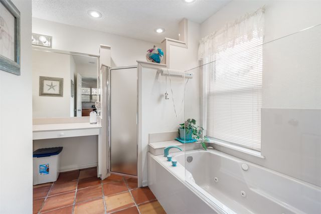 2702 Tracey Street, Denison, TX 75020