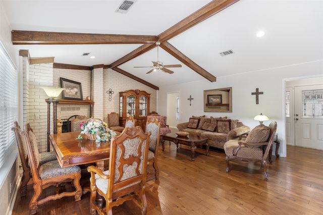 2702 Tracey Street, Denison, TX 75020