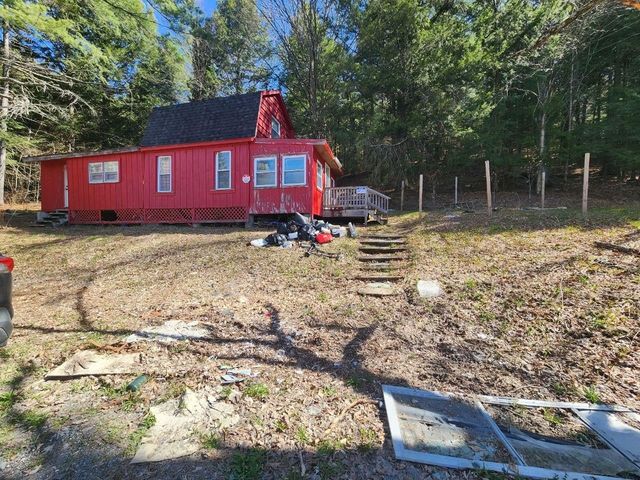 1594 White Road, Corinth, VT 05039
