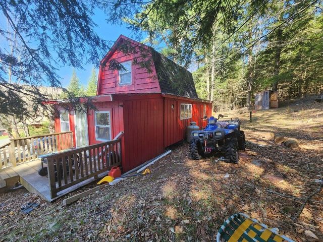 1594 White Road, Corinth, VT 05039