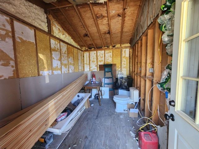 1594 White Road, Corinth, VT 05039