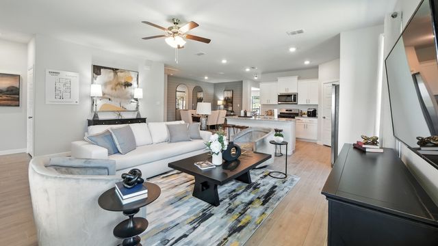 529 CRINER Street, Grandview, TX 76050