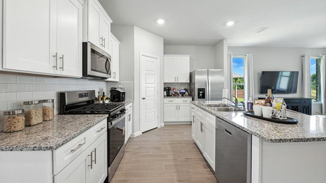 529 CRINER Street, Grandview, TX 76050
