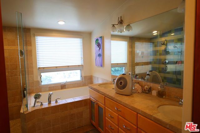 4561 Don Felipe Drive, Los Angeles, CA 90008