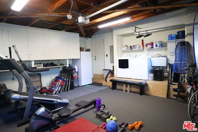 4561 Don Felipe Drive, Los Angeles, CA 90008