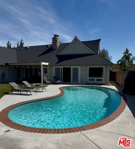 4561 Don Felipe Drive, Los Angeles, CA 90008