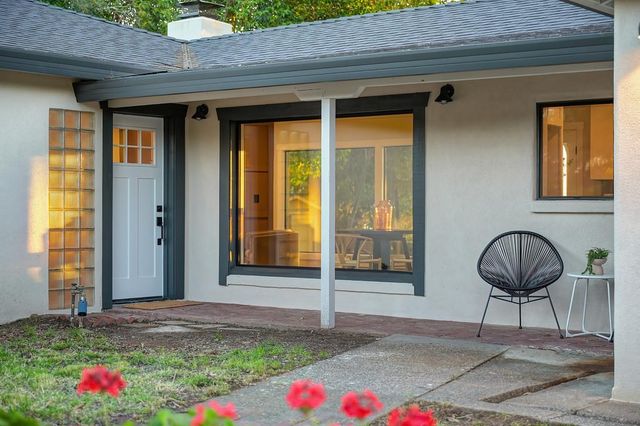 2636 Shirland Tract Rd, Auburn, CA 95603