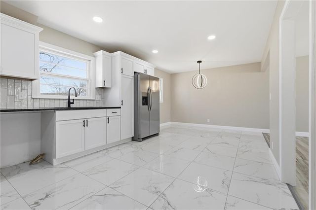 8821 Lane Avenue, Kansas City, MO 64138