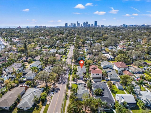 101 27TH AVENUE N, St Petersburg, FL 33704