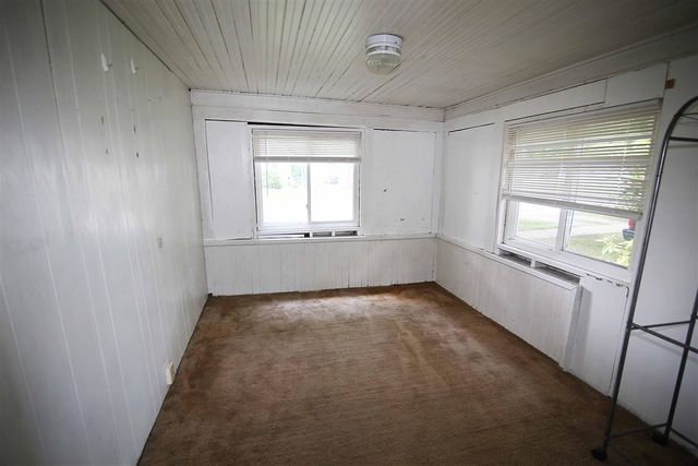 406 Spring Street, Three Rivers, MI 49093