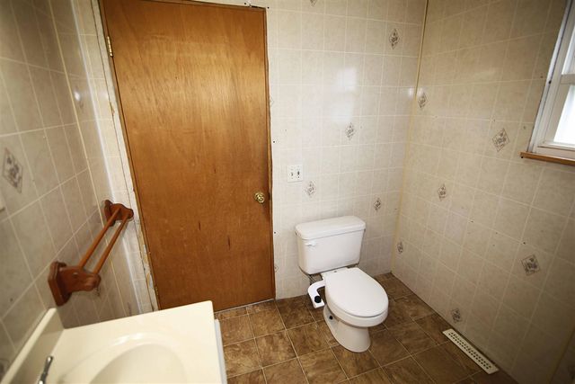 406 Spring Street, Three Rivers, MI 49093