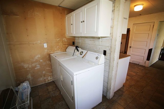 406 Spring Street, Three Rivers, MI 49093