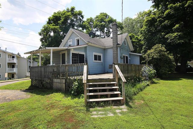 406 Spring Street, Three Rivers, MI 49093