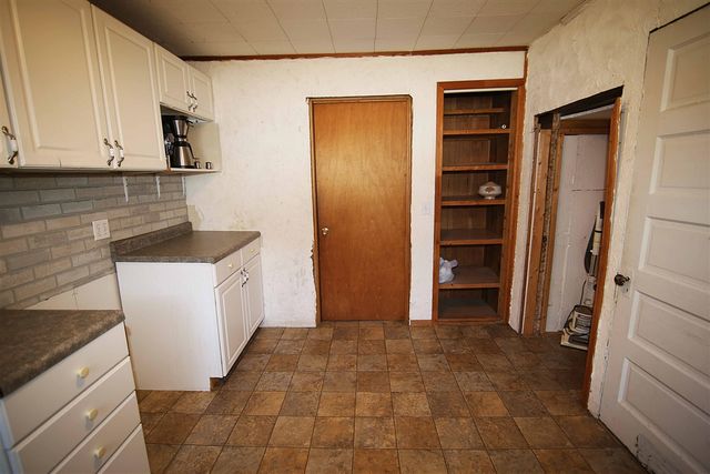 406 Spring Street, Three Rivers, MI 49093