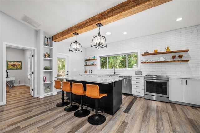2620 NW 31ST AVENUE, Gainesville, FL 32605