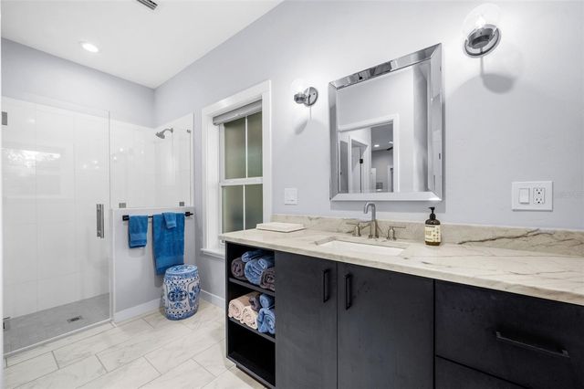 2620 NW 31ST AVENUE, Gainesville, FL 32605