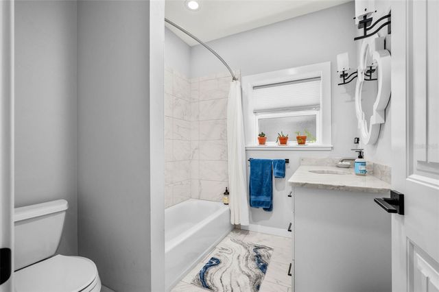 2620 NW 31ST AVENUE, Gainesville, FL 32605