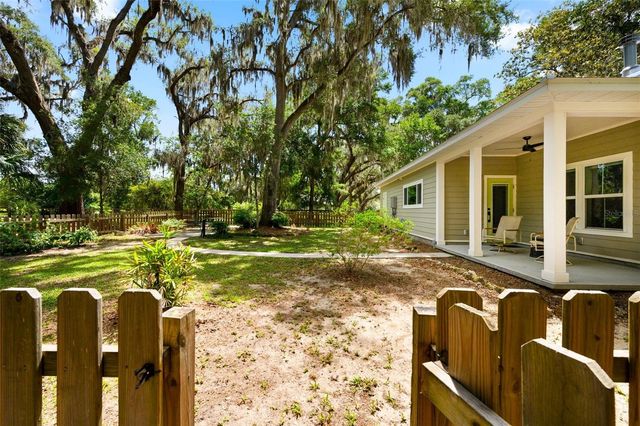 2620 NW 31ST AVENUE, Gainesville, FL 32605