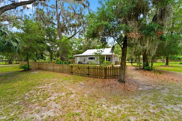 2620 NW 31ST AVENUE, Gainesville, FL 32605
