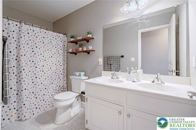 3889 Fire Brick Road, Lower Macungie Twp, PA 18062