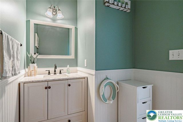 3889 Fire Brick Road, Lower Macungie Twp, PA 18062