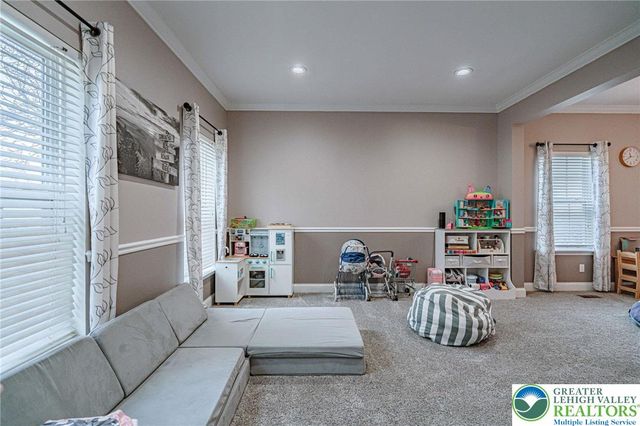 3889 Fire Brick Road, Lower Macungie Twp, PA 18062