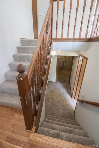 12121 Glenpark Drive, Maryland Heights, MO 63043