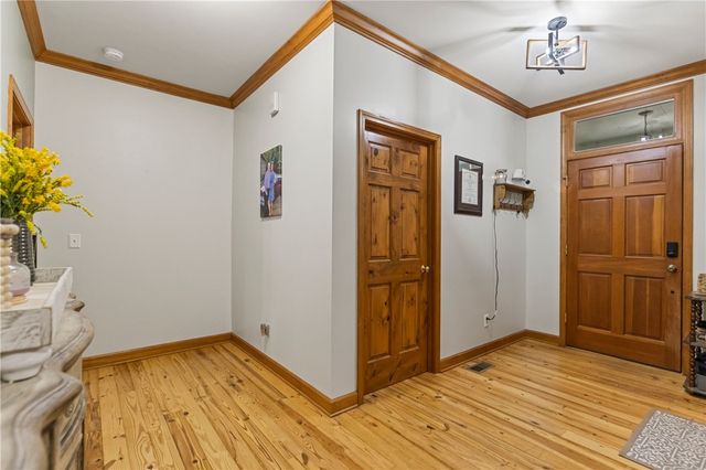 14 Woodbine Drive, Cleveland, SC 29635