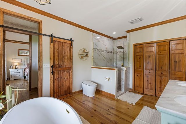 14 Woodbine Drive, Cleveland, SC 29635