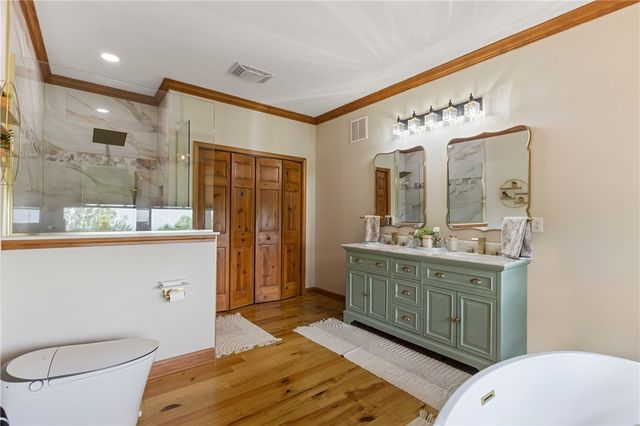 14 Woodbine Drive, Cleveland, SC 29635