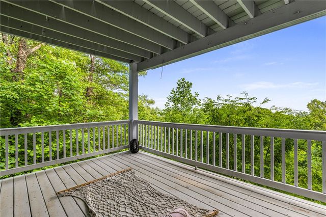 14 Woodbine Drive, Cleveland, SC 29635