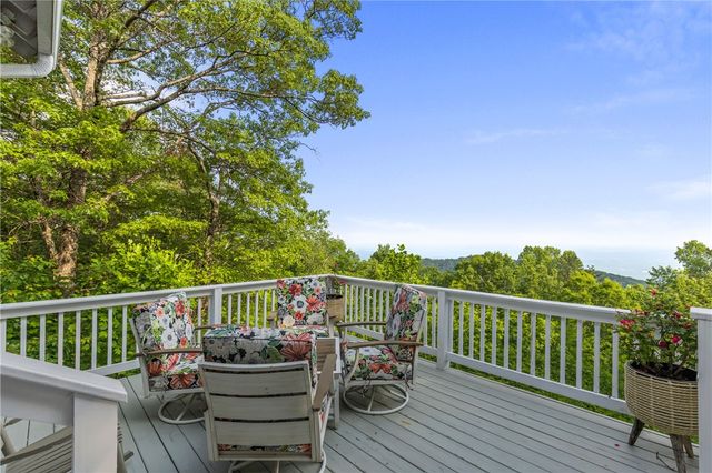 14 Woodbine Drive, Cleveland, SC 29635