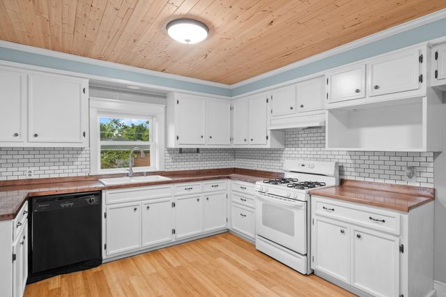 164 CR 2872, Hughes Springs, TX 75656