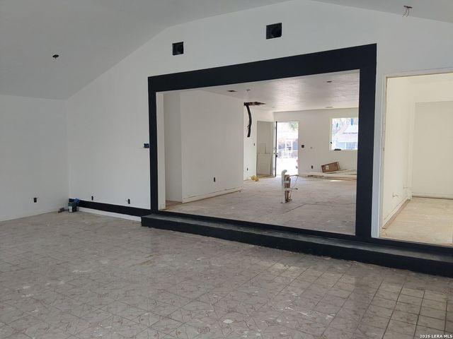 6531 Tahoka, San Antonio, TX 78227